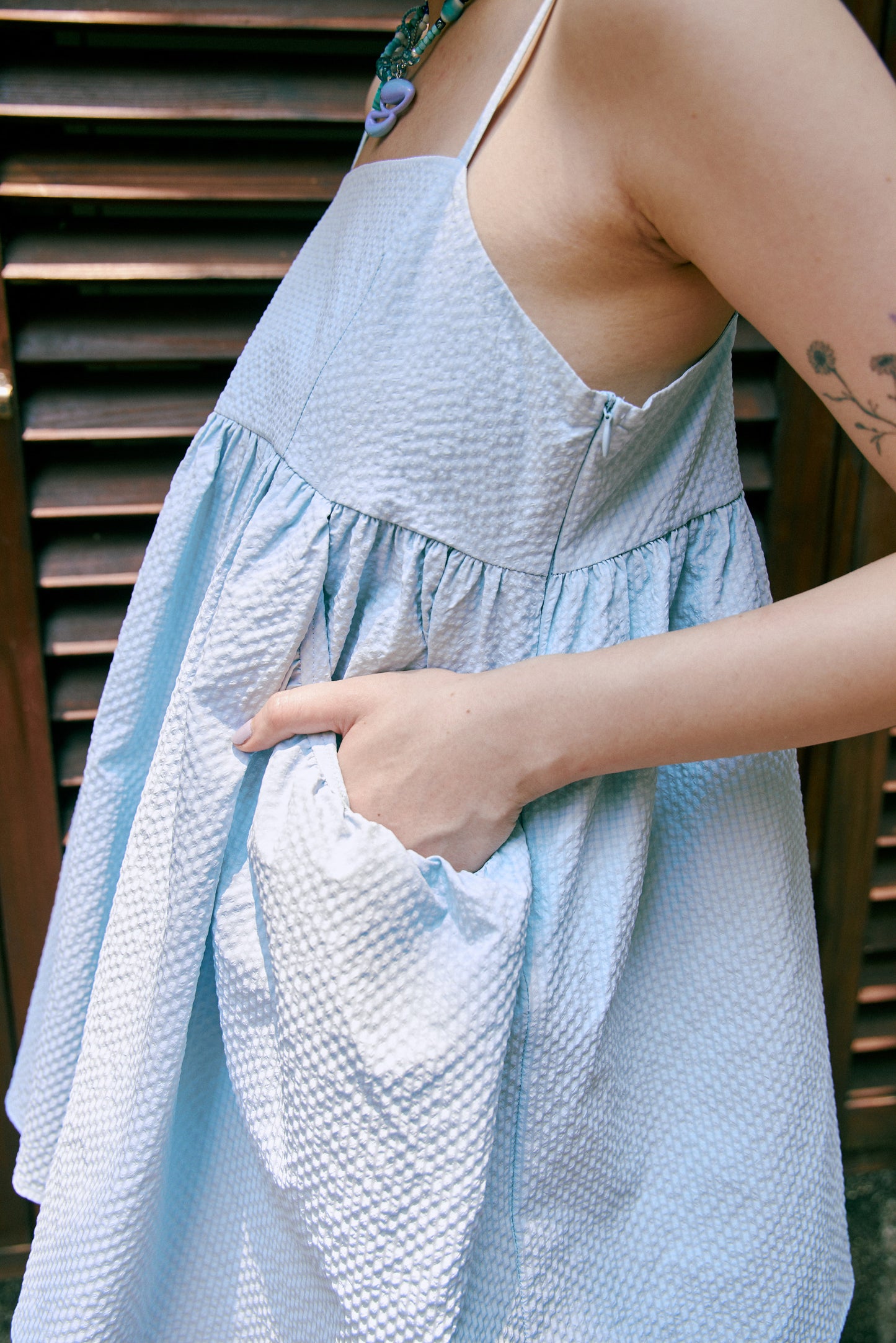 (2色)泡泡細肩上衣