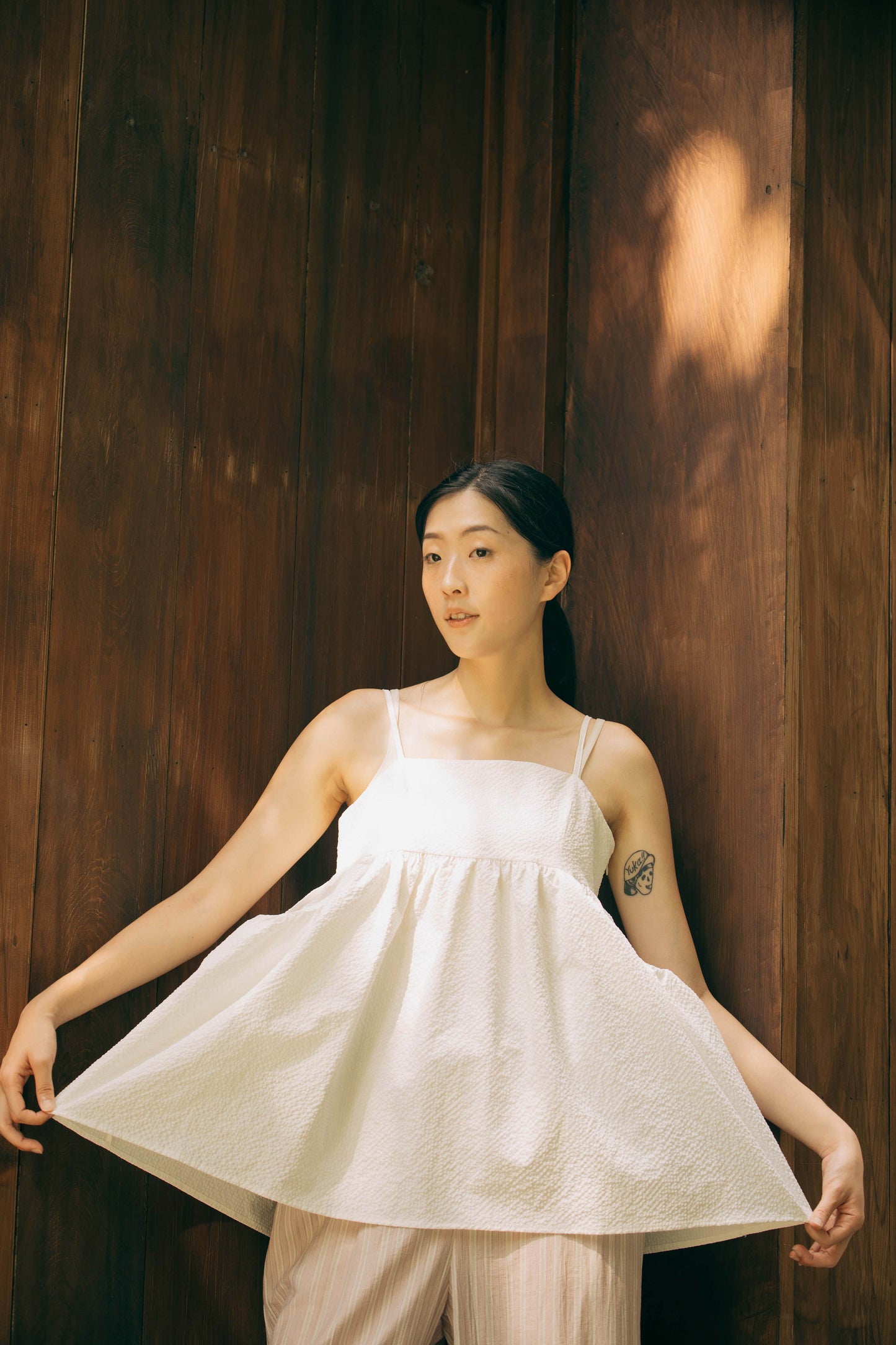 (2色)泡泡細肩上衣